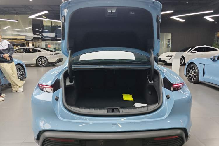 Used Porsche Taycan 2022-Year Updated Taycan Trunk
