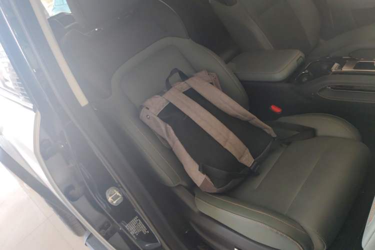 Used iCAR 03 2024 501km Four-wheel Drive Long-Range Advanced Version