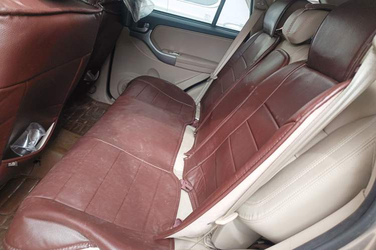 Used Chery Tiggo 3 2014 1.6L CVT ZhiShang Edition Left Rear Seat