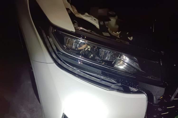 Used Toyota Alphard 2019 Dual-Engine 2.5L Prestige Edition
