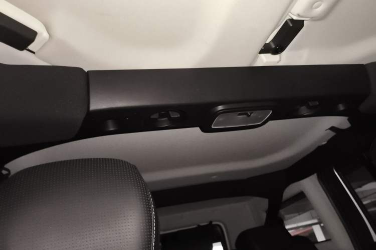 Used BAIC Off-Road BJ40 2023 2.0T Automatic Four-Wheel Drive Ring of the Tower Champion Edition