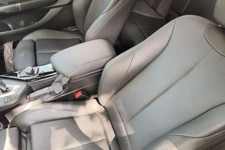 Used BMW 2 Series 2019 225i Sport Design Package Left Front Seat