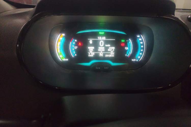 Used Chery QQ Little Ant 2022 Restyled Version Sweet Pink Edition Half-Sugar Version 3-Cell Lithium Battery 30kW 408km Range Odometer Close Up