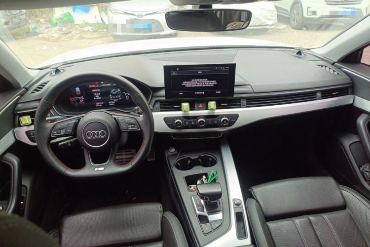 Used Audi A4L 2020 40 TFSI Fashion Dynamic Model Center Console