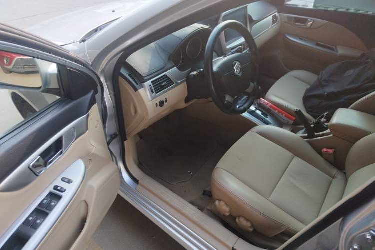 Used Buick Excelle 2013 1.5L Automatic Classic Model Driver Seat