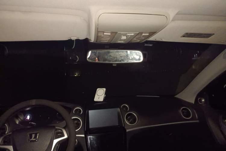 Used Luxgen Great 7 SUV 2014 2.2T Two-Wheel-Drive Smart Version
