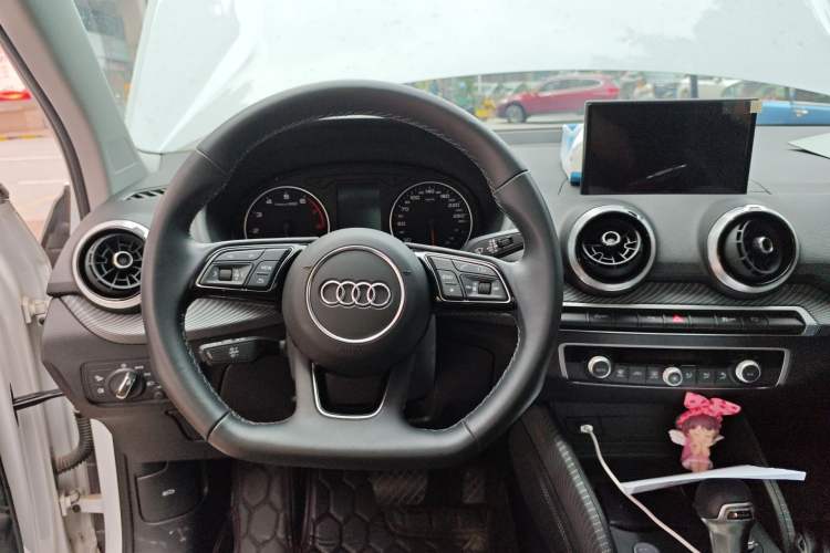 Used Audi Q2L 2024 35TFSI Fashionable and Dynamic Edition
