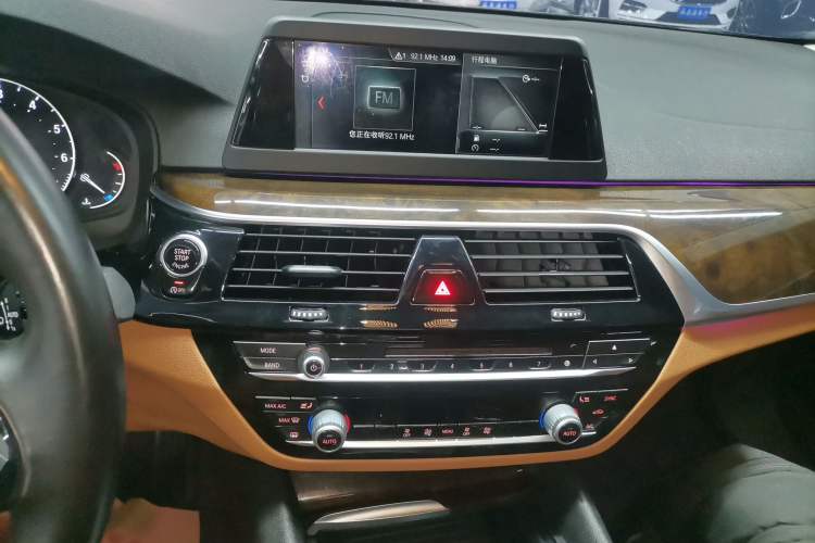 Used BMW 5 Series 2018 528Li Launch Special Edition
