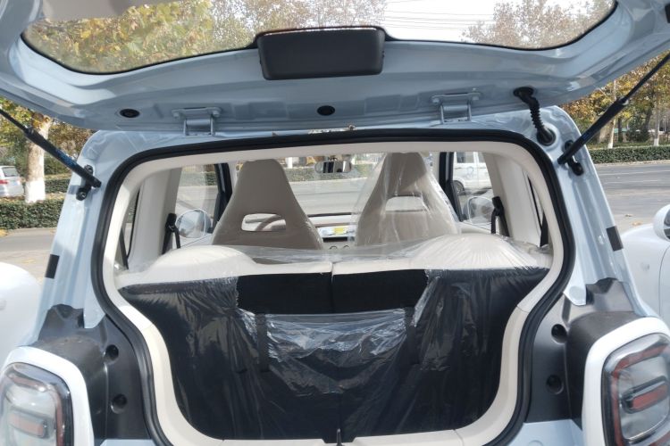 Used Bestune Pony 2026 222km Colorful Horse Trunk