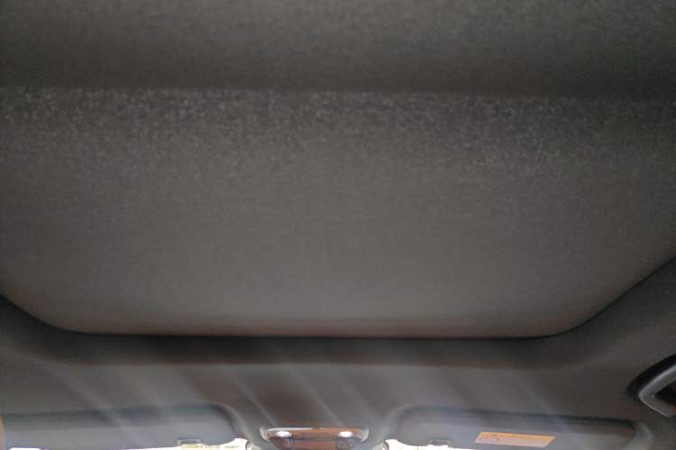 Used NETA L 2024 Extended-Range 310 Flash-Charge Red Edition
