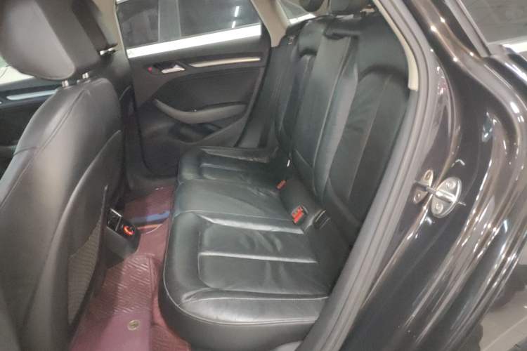 Used Audi A3 2014 Limousine 35 TFSI Automatic Comfort Model