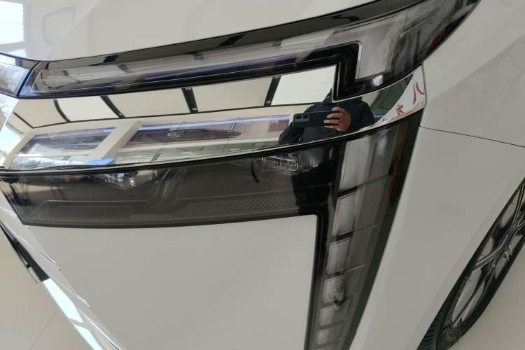 Used GAC Trumpchi E8 New Energy 2024 150km Longteng Glorious+ Left Front Headlight