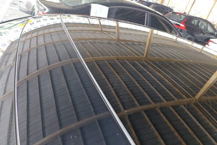 Used Volkswagen Lamando 2015 230TSI DSG Fashion Edition Roof