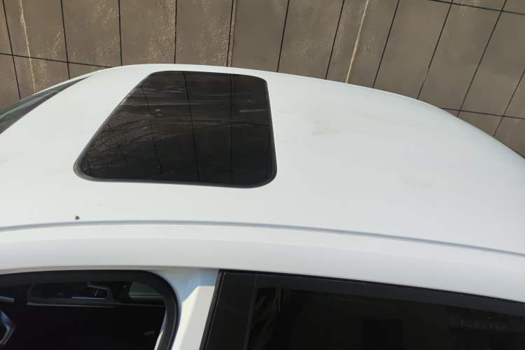 Used Geely Auto Emgrand 2026 Model 4th Generation 4 Millionth Anniversary Edition 1.5L CVT Feiyue Edition
