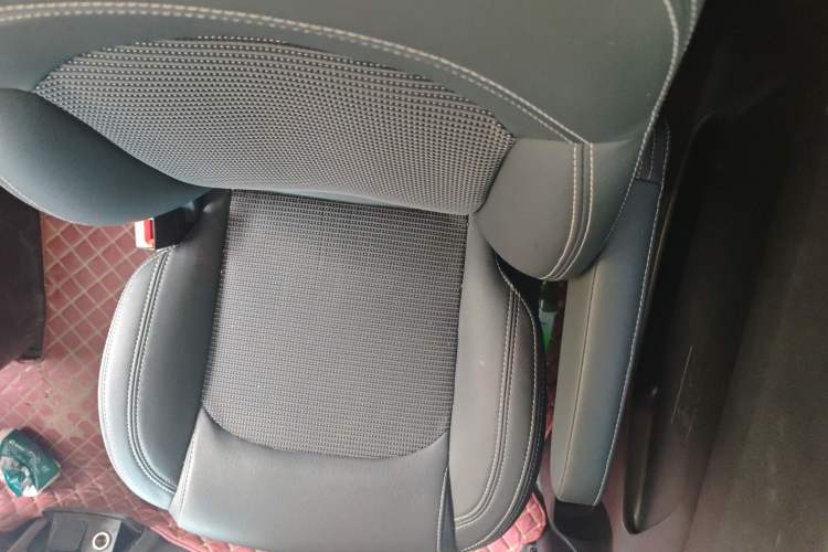 Used SAIC MAXUS G10 2018 PLUS 2.4L Manual Elite Edition