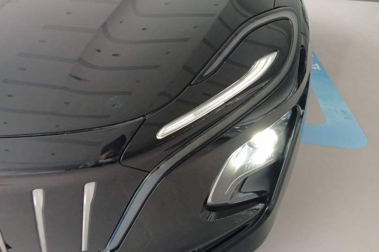 Used Hongqi E-QM5 2021 Charging Version Flagship Edition
