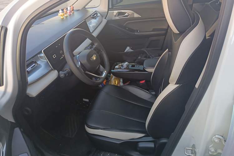 Used Geometry E Firefly 2023 320KM Cute & Handsome Tiger 5 Seats
