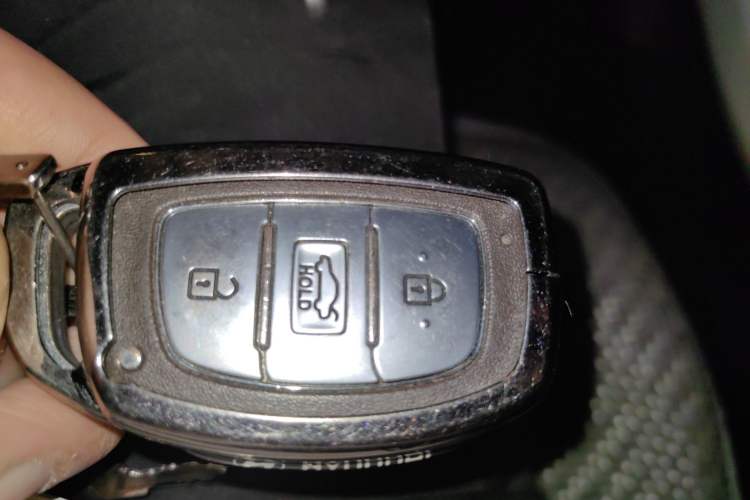 Used BYD Qin PLUS 2024 HONOR Edition DM-i 55KM Leading Model Vehicle Key