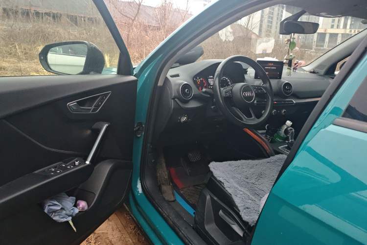 Used Audi Q2L 2018 35 TFSI Launch Exclusive Edition China V