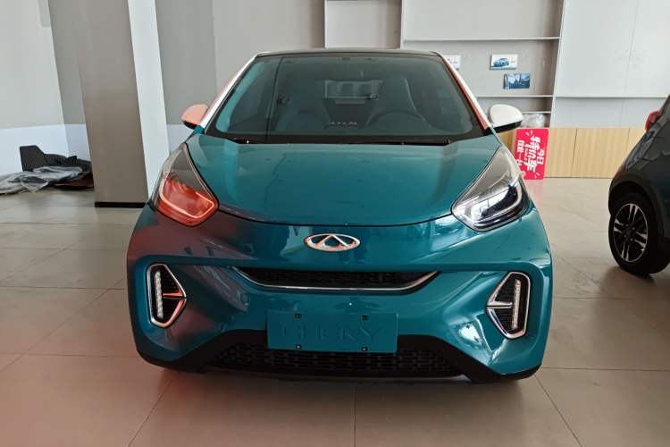 Used Chery QQ Little Ant 2022 Sweet Pink Edition Half-Sugar Version Lithium Iron Phosphate 30 kW 301 km Front