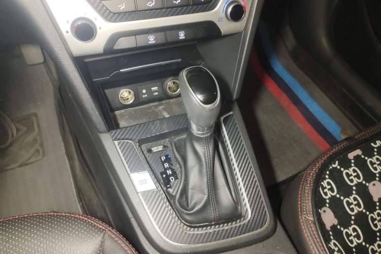 Used Hyundai Elantra (6th Generation / Lingdong) 2016 1.6L Automatic ZhiXuan – Elite Version
