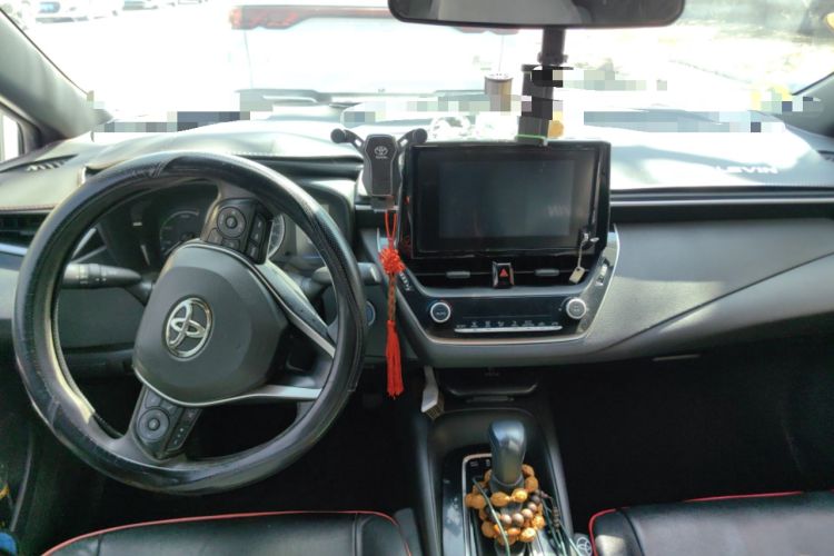 Used Toyota Levin 2022 Dual-Motor 1.8H E-CVT Leading Edition Center Console