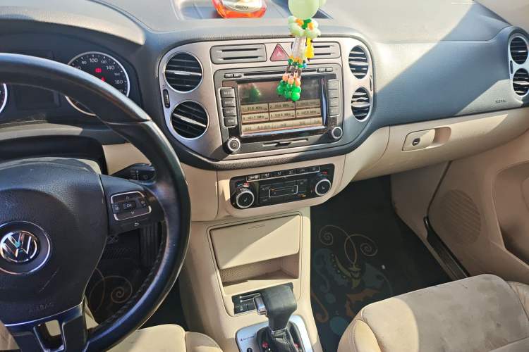 Used Volkswagen Tiguan L 2010 2.0 TSI Automatic All-Wheel Drive Flagship Edition
