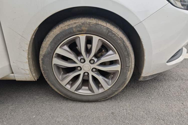 Used Buick GT 2018 18T Automatic Elite Model
