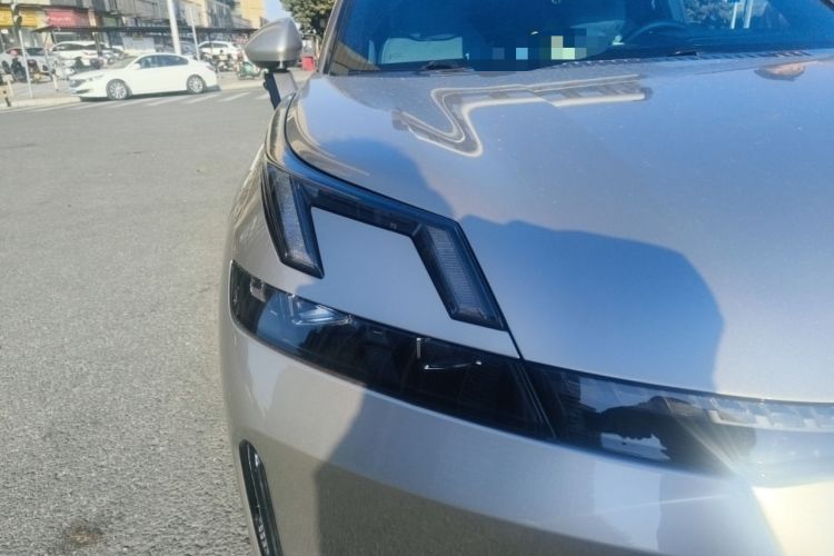 Used Lynk & Co 08 EM-P 2023 245km Ultra-Long Range Halo