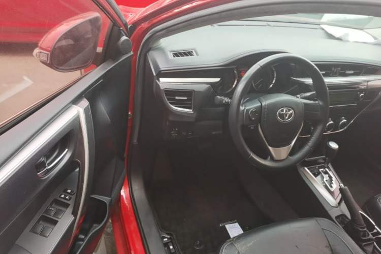 Used Toyota Corolla 2014 1.6L CVT GL-i Leather Edition
