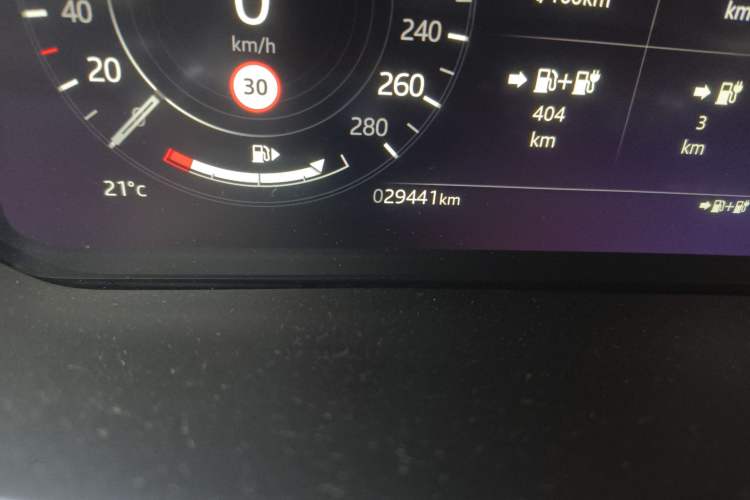 Used Land Rover Range Evoque New Energy 2022 Aurora L P300e Plug-in Hybrid Electric Version
