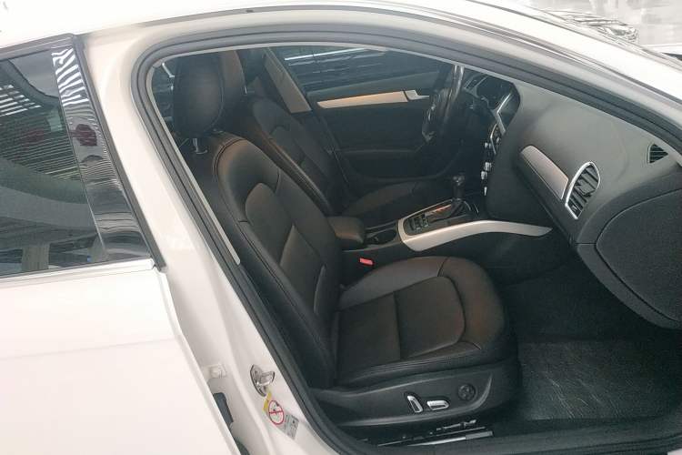 Used Audi A4L 2015 35 TFSI Automatic Standard Model
