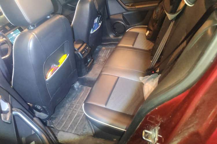 Used Qoros 3 2014 Hatchback 1.6L Automatic Zhiyue Model Left Rear Seat