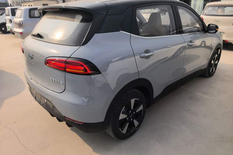 Used Wuling Bingo PLUS 2024 401 km Range 5-Seater Version
