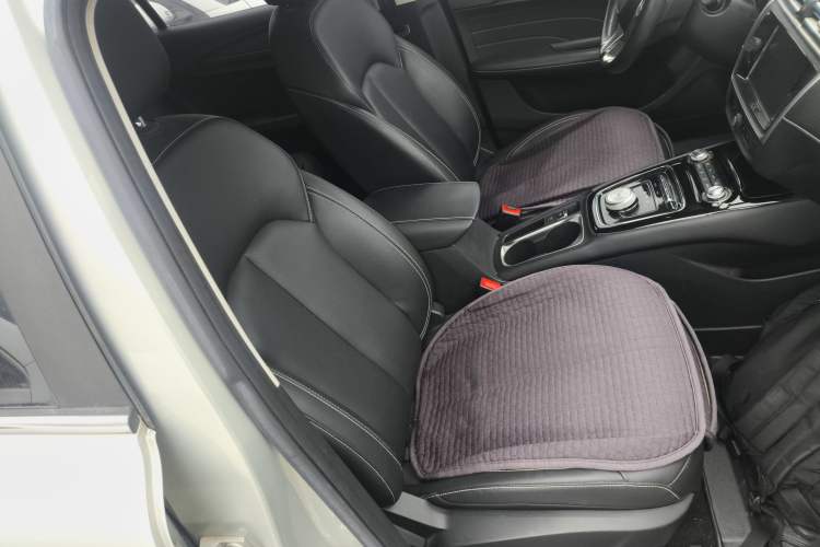 Used Roewe Ei5 2019 Smart Connect Flagship Edition
