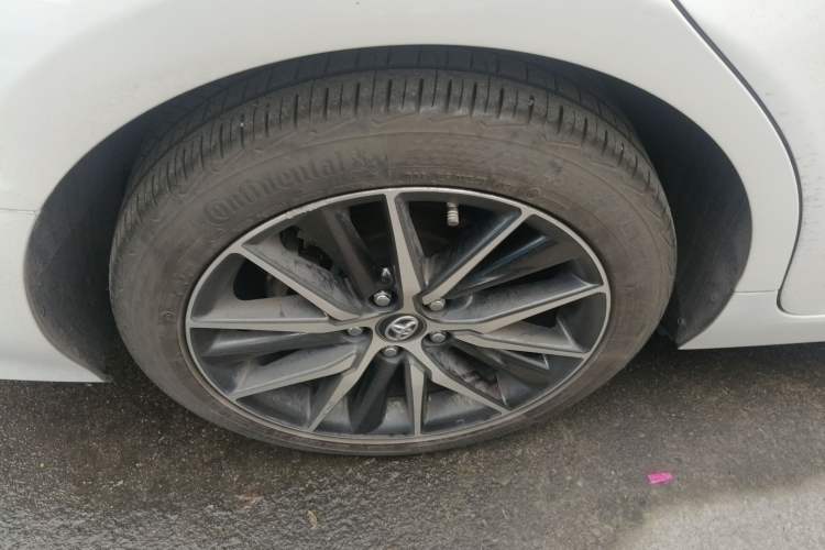 Used Toyota Camry 2021 2.5G Luxury Edition
