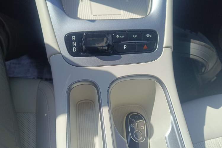 Used Geely Galaxy Geome 2025 UP 410km Exploration+ Edition
