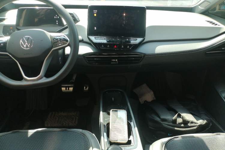 Used Volkswagen ID.3 2024 Pure & Smart Edition Audio And AC Panel