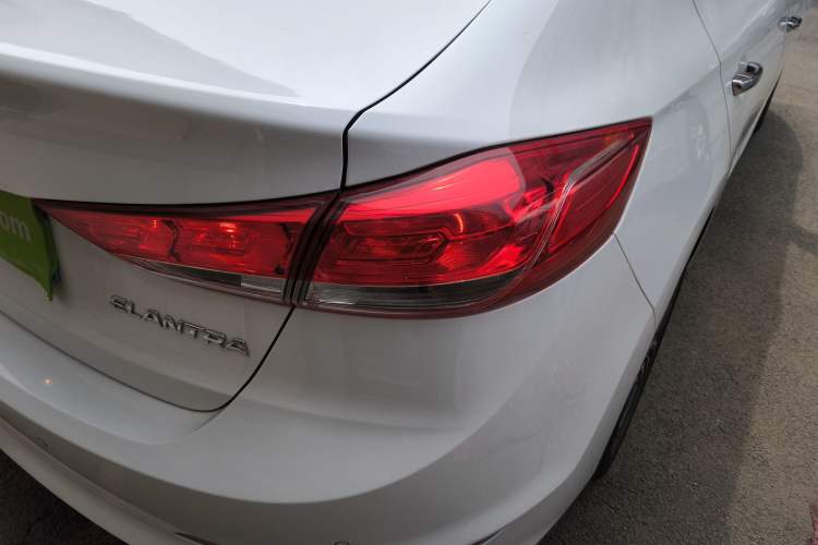 Used Hyundai Elantra (6th Generation / Lingdong) 2020 1.5L CVT Smart & Stylish – Elite Version
