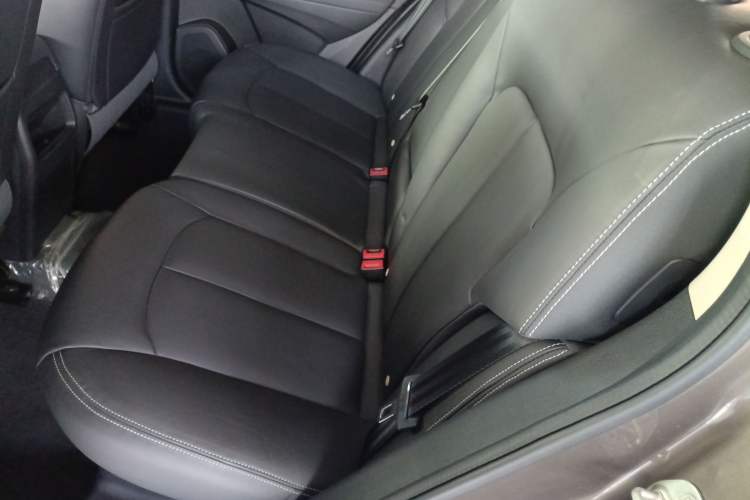 Used Dongfeng Aeolus AX5 2017 1.4T Automatic Fun Edition
