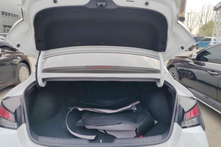 Used Hyundai Elantra 2023 1.5L CVT GLX Elite Edition Trunk