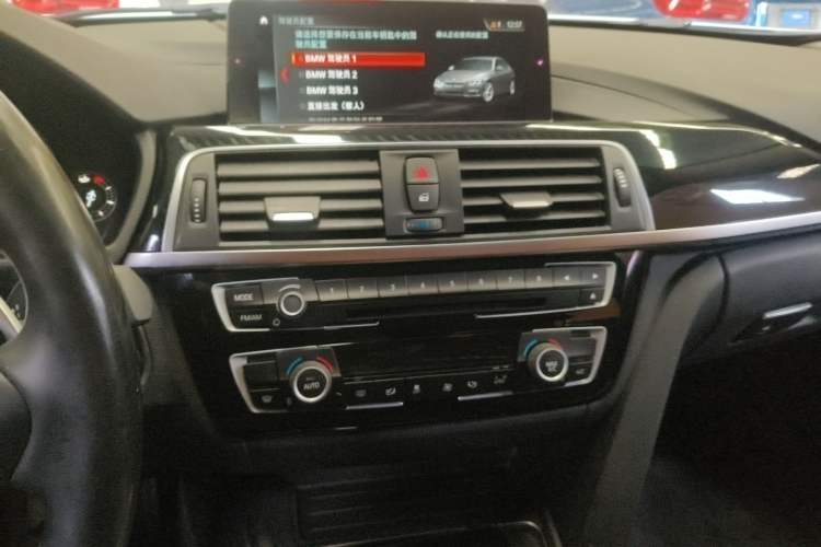 Used BMW 3 Series 2018 320Li Leading Model M Sport Package
