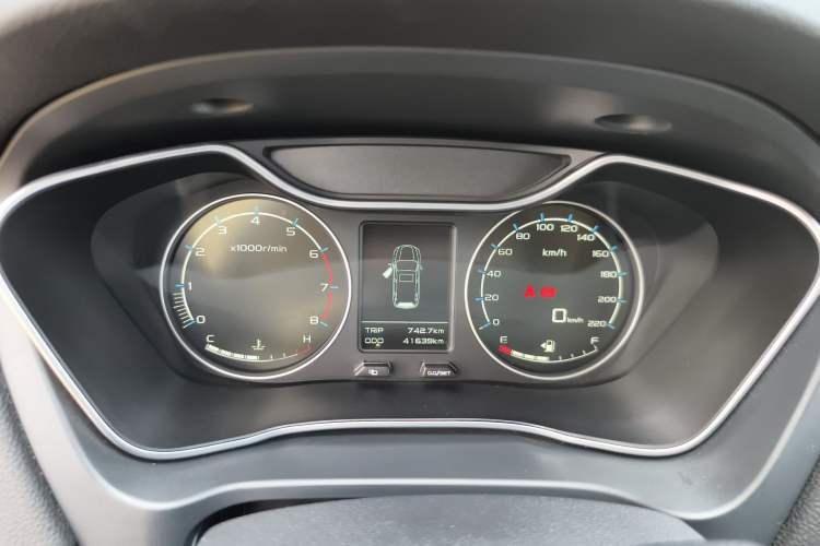 Used Geely Auto Vision X6 2016 1.8L Manual Luxury Model