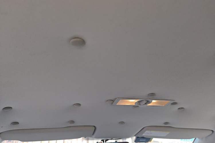 Used Volkswagen Lavida 2015 1.6L Automatic Fashion Edition