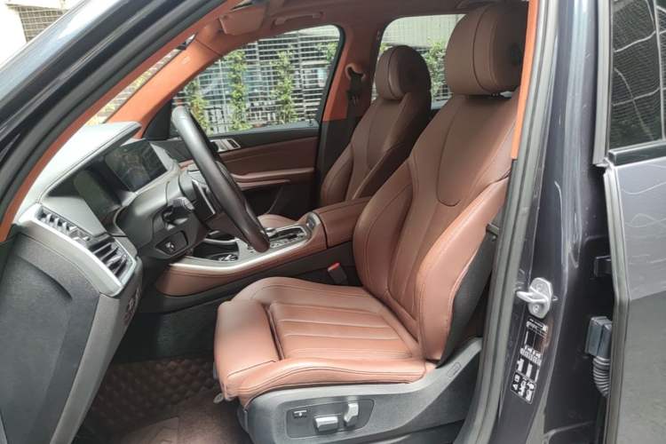 Used BMW X5 2020 xDrive30i X Design Package