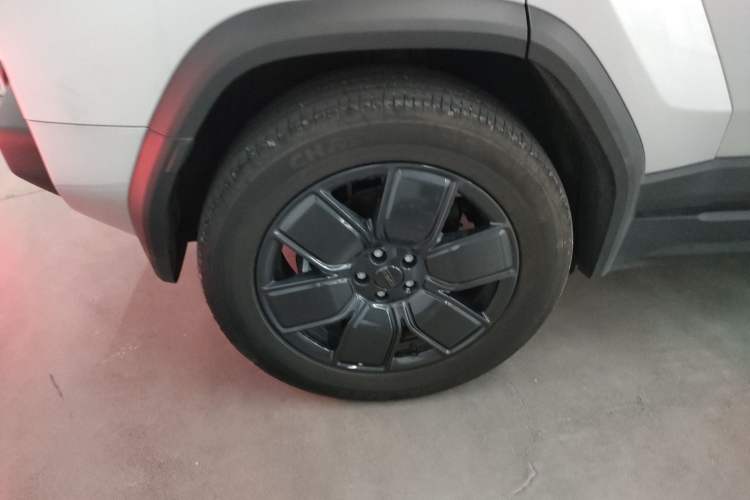 Used iCAR 03T 2024 520km Two-Wheel Drive Long-Range Version
