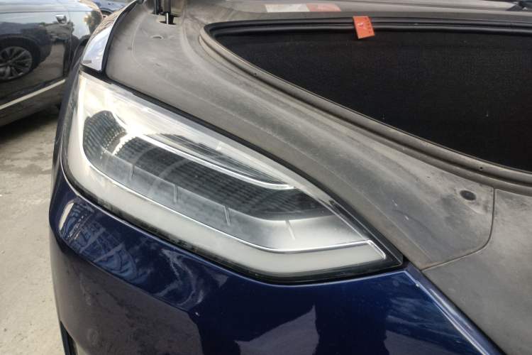 Used Tesla Model X 2017 X 100D Long Range Edition Right Front Headlight