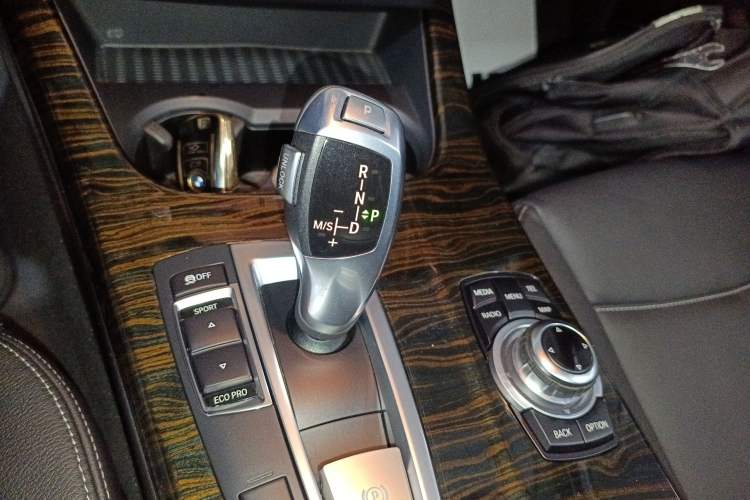 Used BMW X3 2013 Facelifted xDrive20i Luxury Edition
