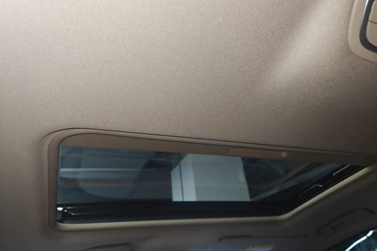 Used Buick GL8 2021 ES Land Cruiser 653T Luxury Edition