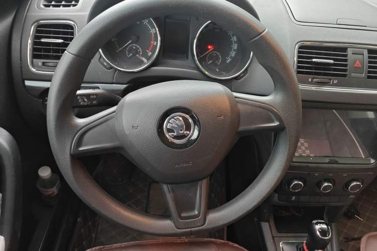 Used Skoda Yeti 2016 1.4TSI DSG Advanced Edition